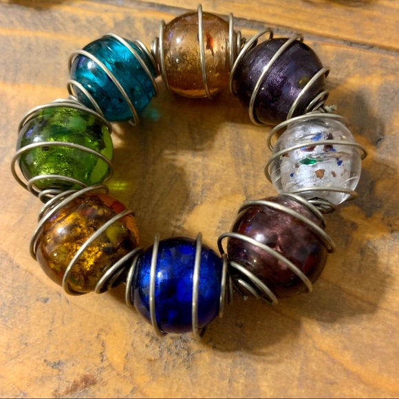 Wire Wrapped Multicolor Glass Beaded Napkin Rings - Picture 6 of 10